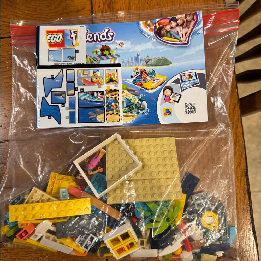 Lego Friends Turtle Rescue set - Picture 2 of 2